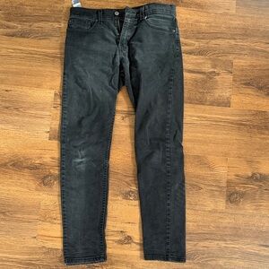 Levis Men's Black Slim Fit Jeans